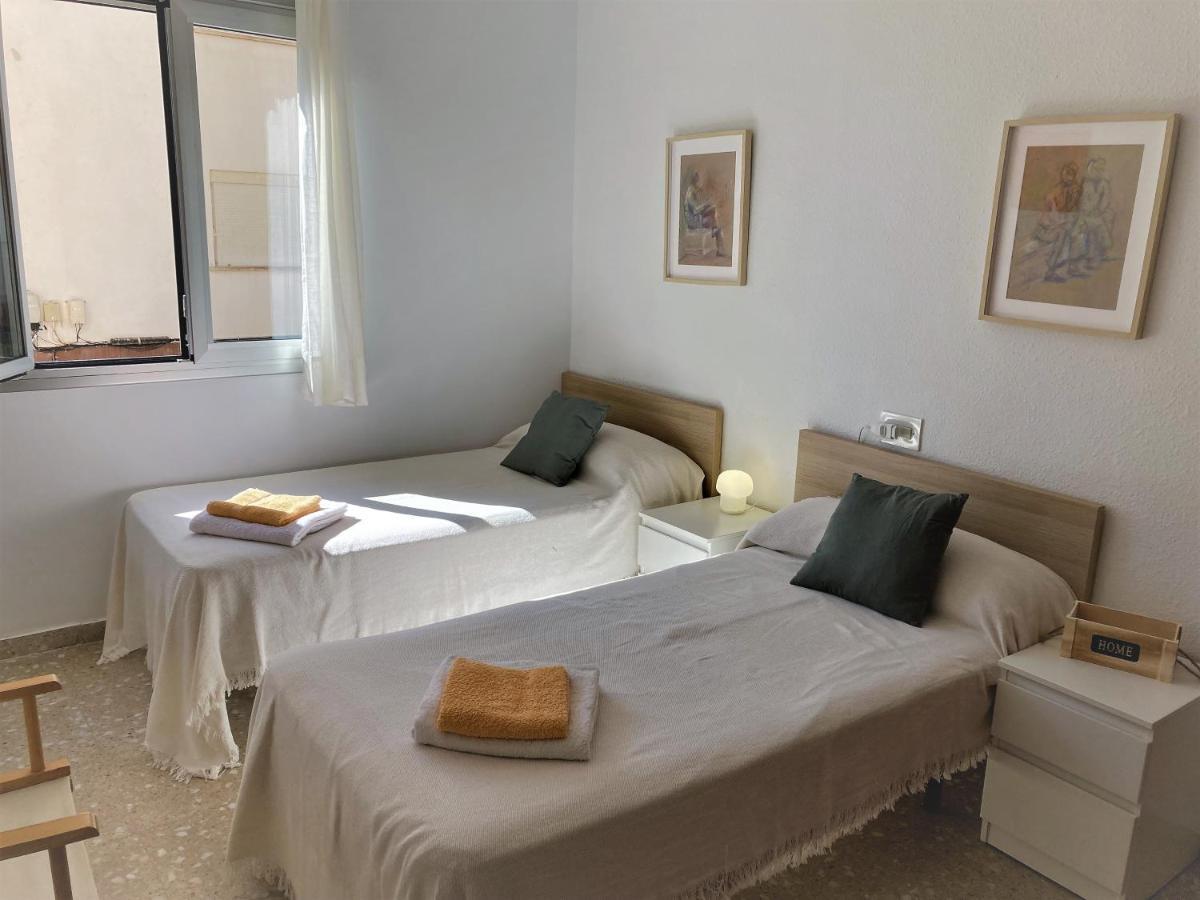 Large Apartment With Sea Views Sueca Luaran gambar
